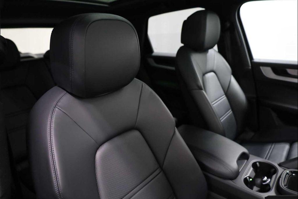 used 2024 Porsche Cayenne car, priced at $77,900