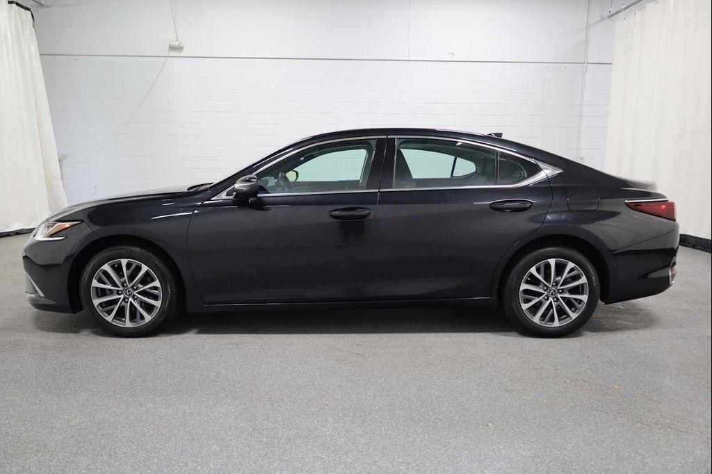 used 2023 Lexus ES 250 car, priced at $33,999