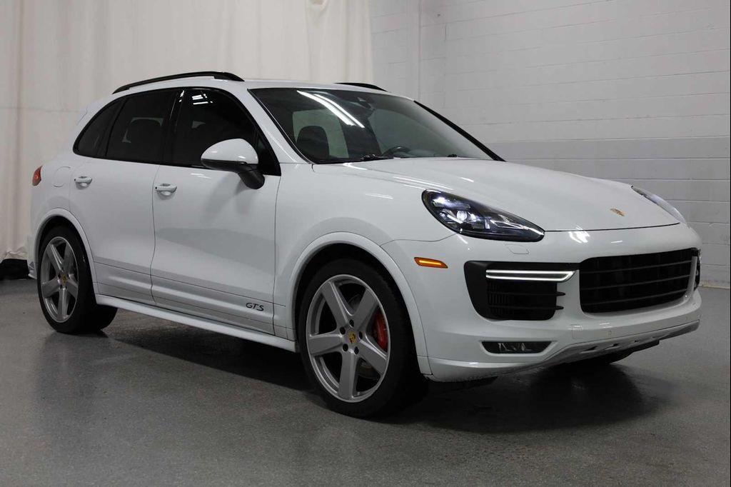 used 2018 Porsche Cayenne car, priced at $37,495