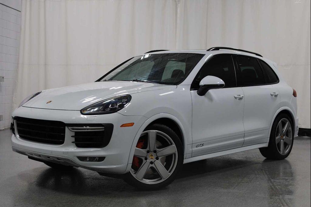 used 2018 Porsche Cayenne car, priced at $37,550