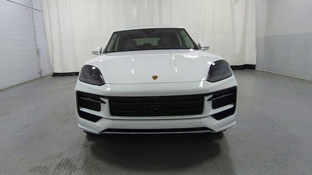 new 2025 Porsche Cayenne car, priced at $165,075