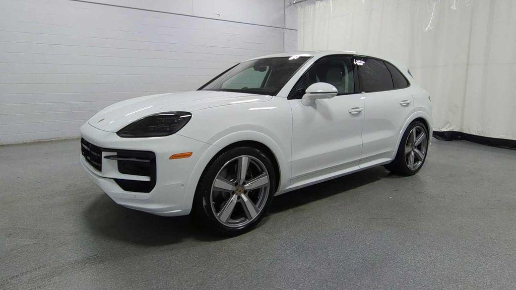 new 2025 Porsche Cayenne car, priced at $165,075