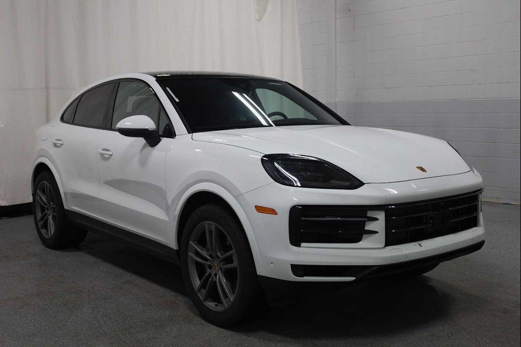new 2025 Porsche Cayenne car, priced at $109,975
