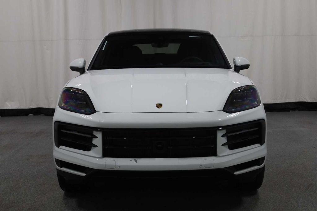 new 2025 Porsche Cayenne car, priced at $109,975