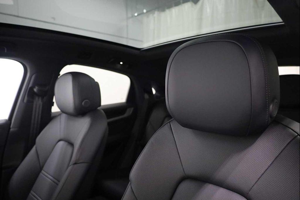 new 2025 Porsche Cayenne car, priced at $109,975