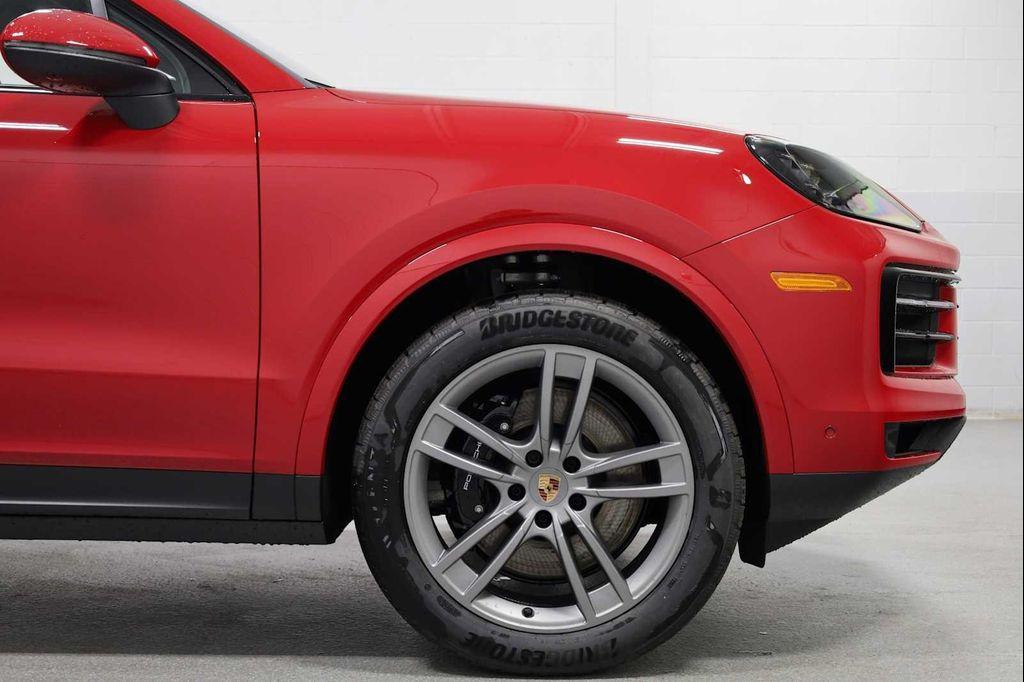 new 2025 Porsche Cayenne car, priced at $108,525