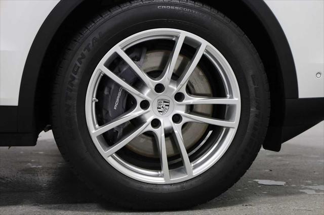 used 2024 Porsche Cayenne car