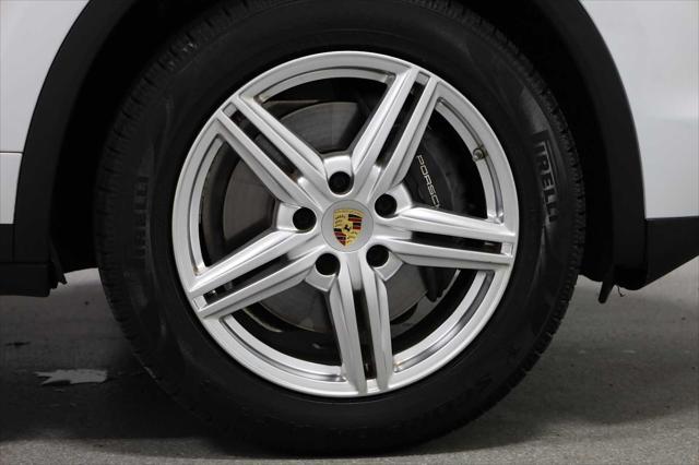 used 2014 Porsche Cayenne car