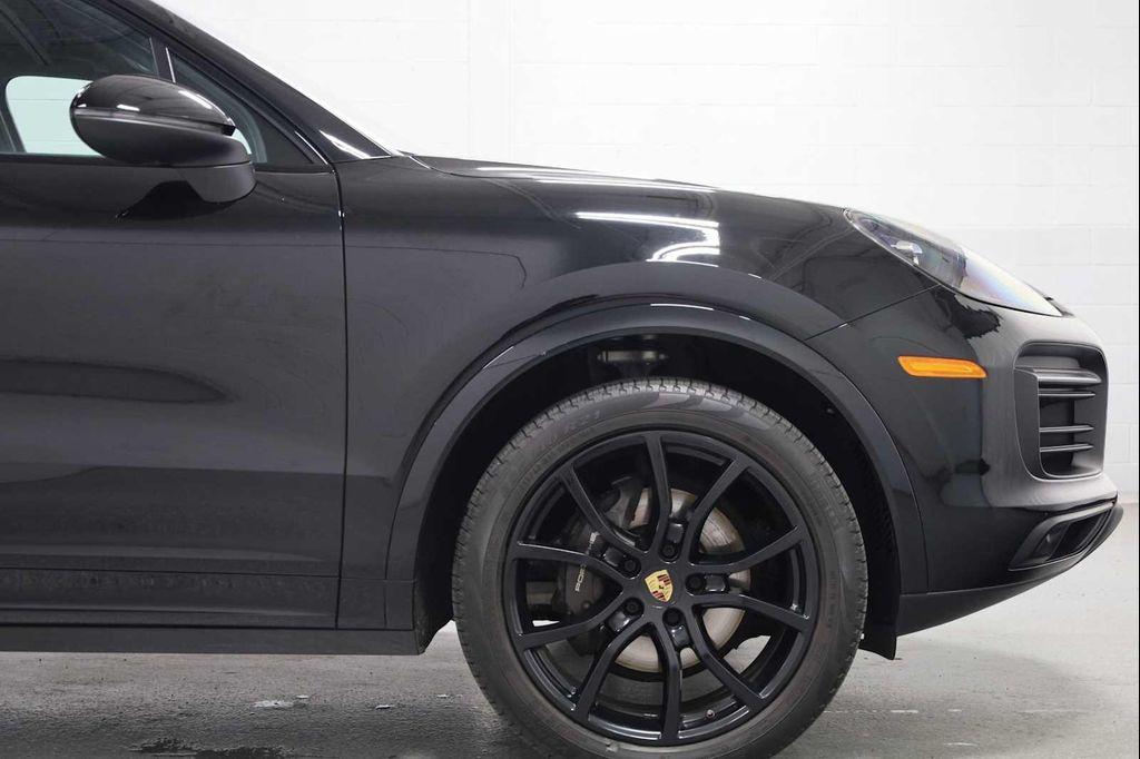 used 2020 Porsche Cayenne car