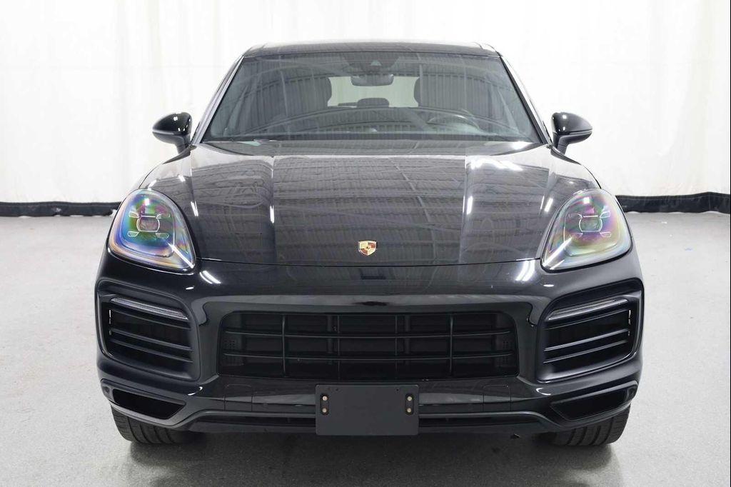 used 2020 Porsche Cayenne car