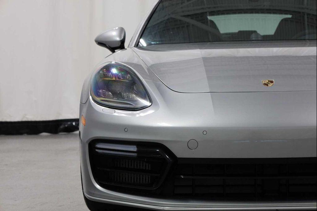 used 2018 Porsche Panamera car