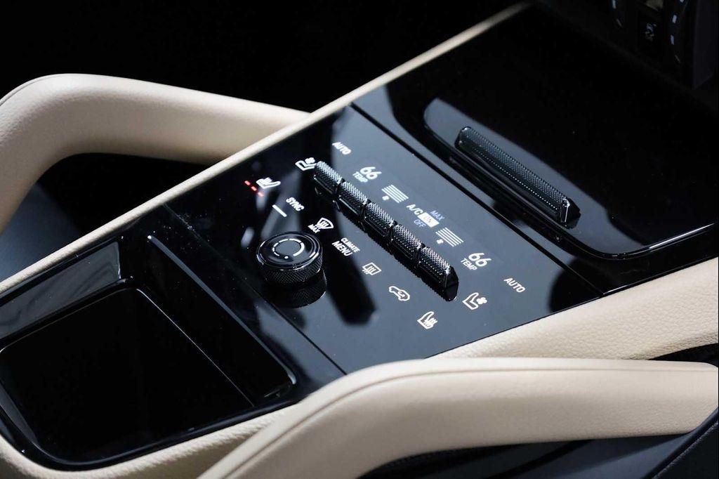 used 2024 Porsche Cayenne car, priced at $87,995