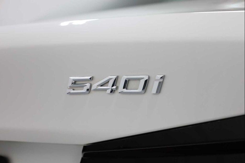 used 2022 BMW 540 car, priced at $37,465