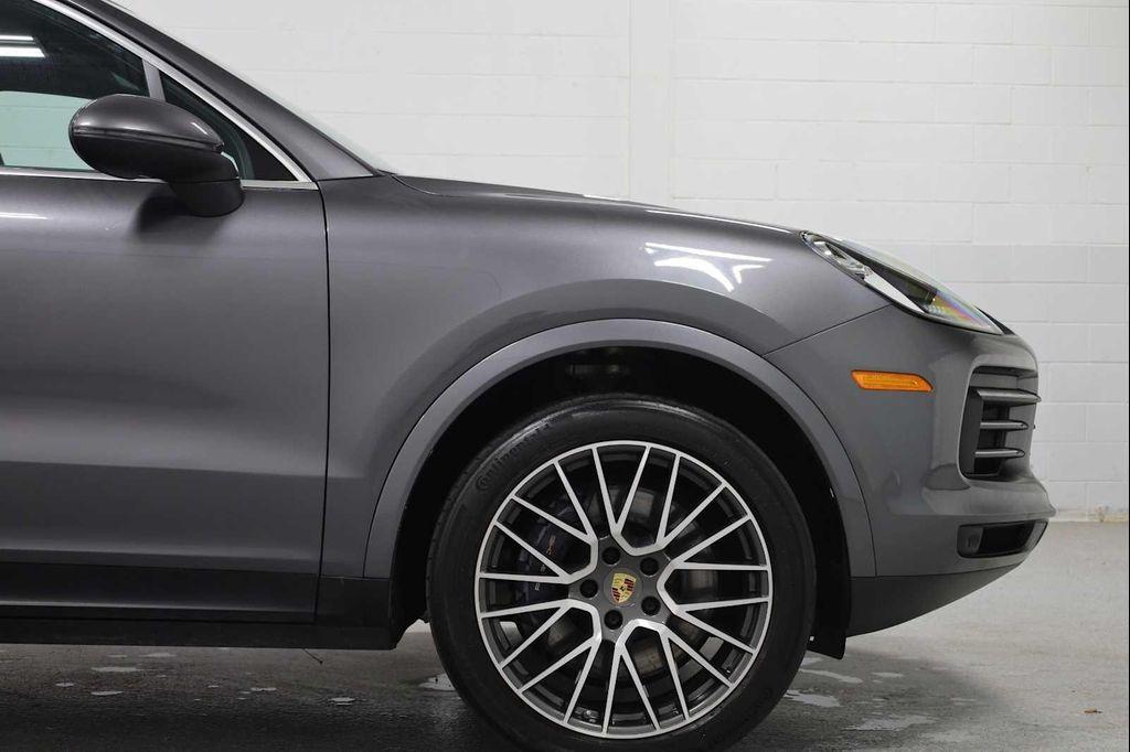 used 2022 Porsche Cayenne car