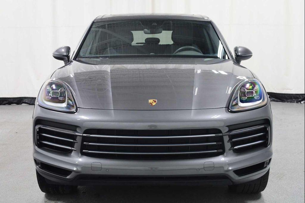 used 2022 Porsche Cayenne car
