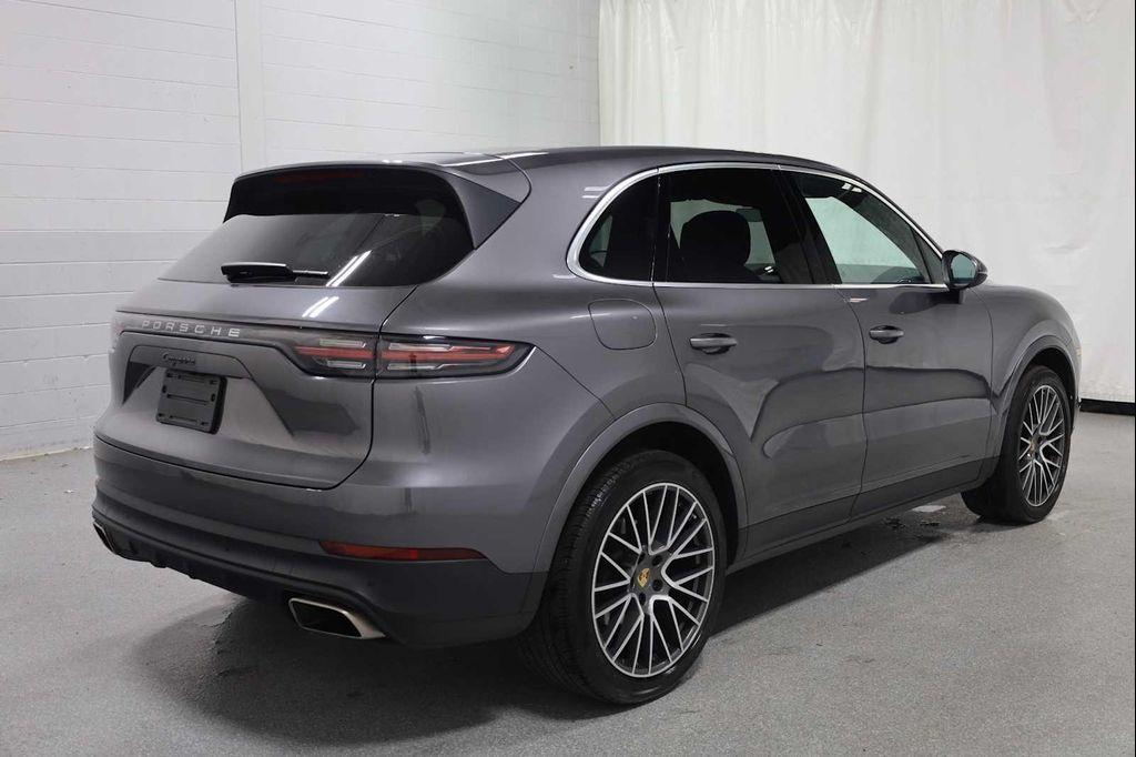 used 2022 Porsche Cayenne car
