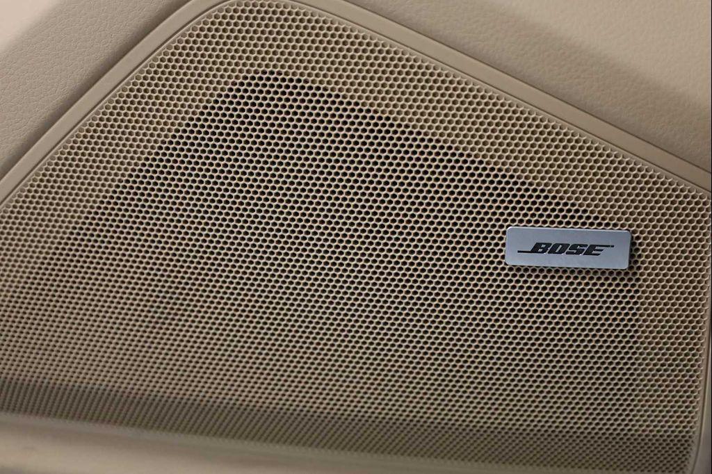 used 2022 Porsche Cayenne car, priced at $54,760