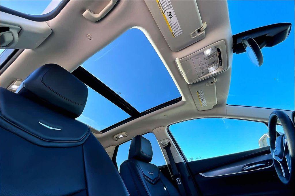 used 2017 Cadillac XT5 car, priced at $16,971