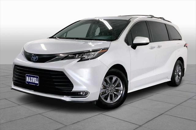 used 2022 Toyota Sienna car, priced at $38,971