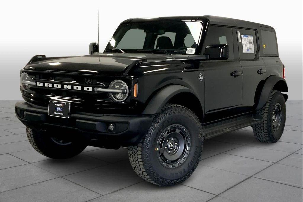 new 2025 Ford Bronco car, priced at $51,130