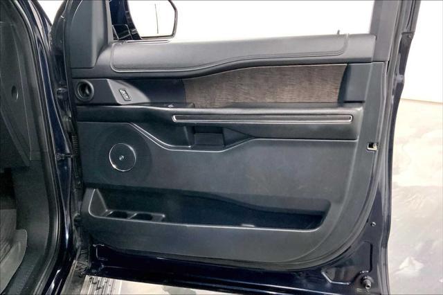 used 2021 Ford Expedition car, priced at $31,981