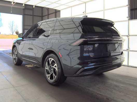 used 2024 Lincoln Nautilus car, priced at $49,971