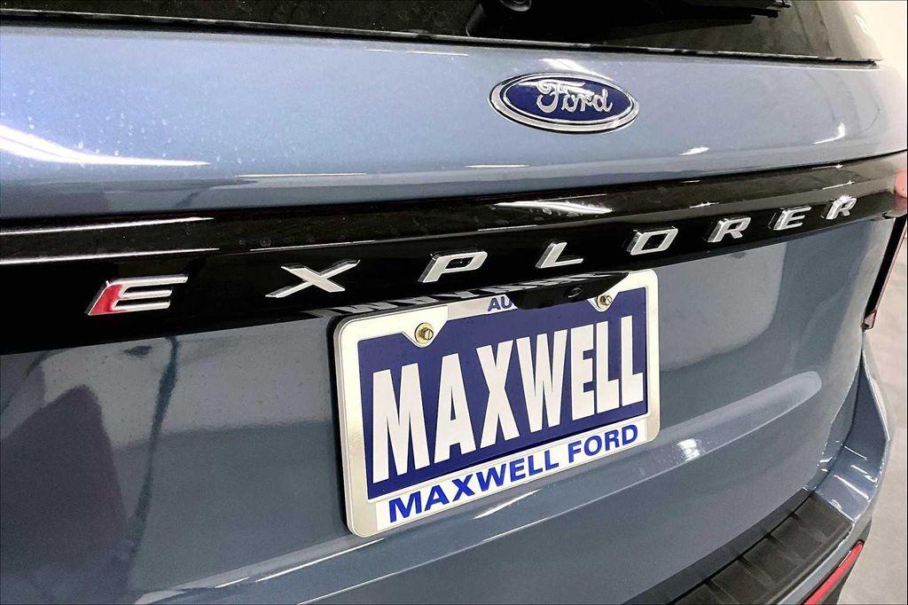 new 2025 Ford Explorer car, priced at $37,188