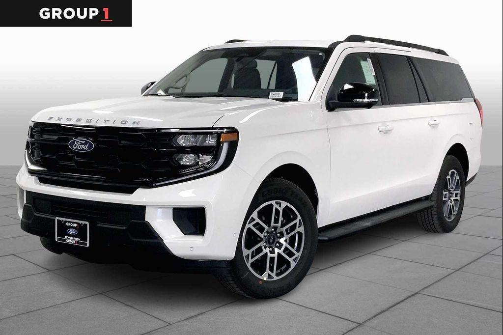new 2025 Ford Expedition Max car, priced at $73,340