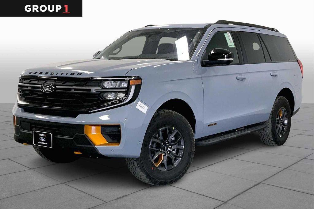 new 2025 Ford Expedition car, priced at $81,585