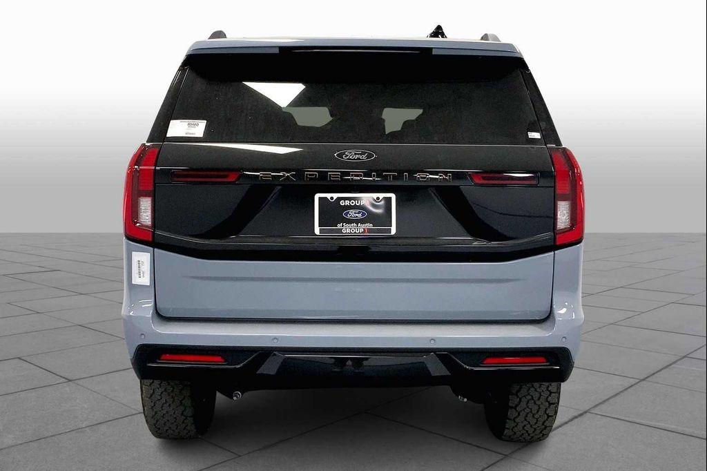 new 2025 Ford Expedition car, priced at $81,585