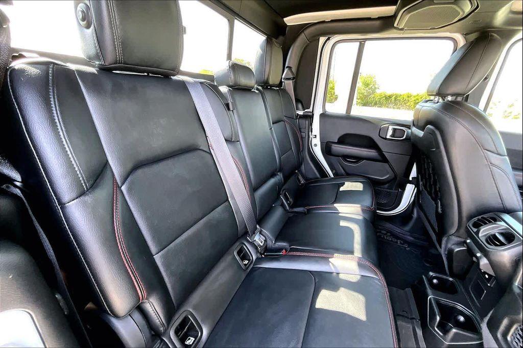 used 2022 Jeep Gladiator car, priced at $34,971