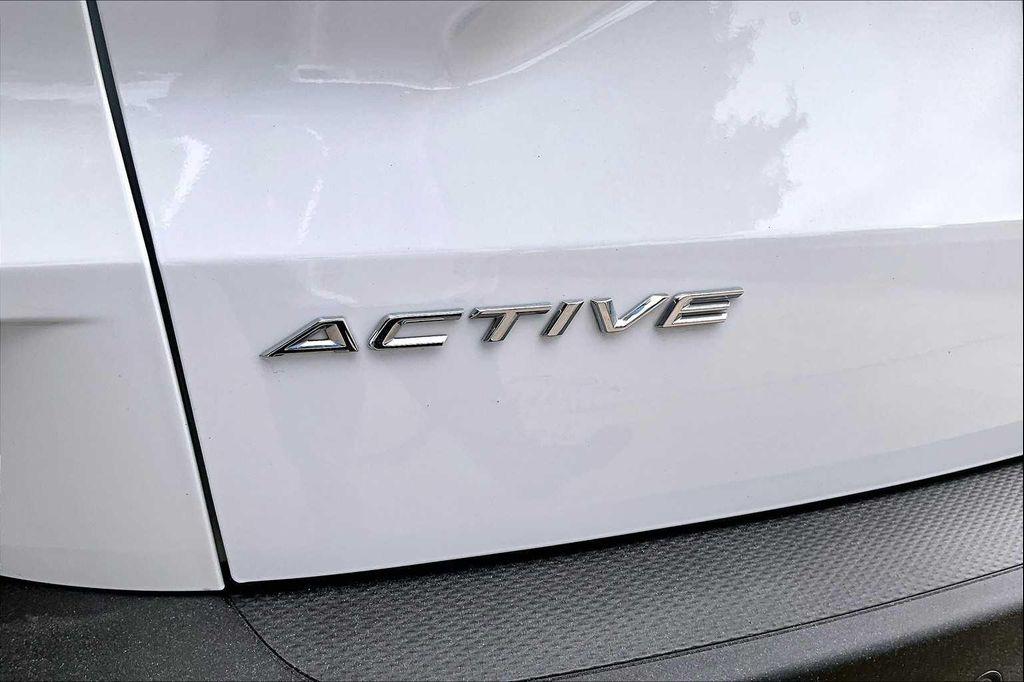 used 2023 Ford Escape car, priced at $24,971