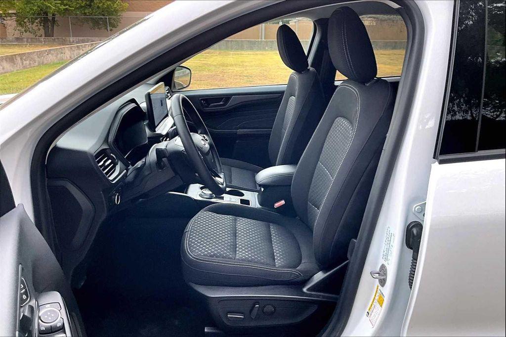 used 2023 Ford Escape car, priced at $24,971