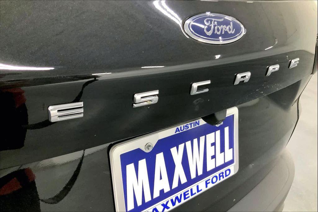 new 2025 Ford Escape car, priced at $26,942
