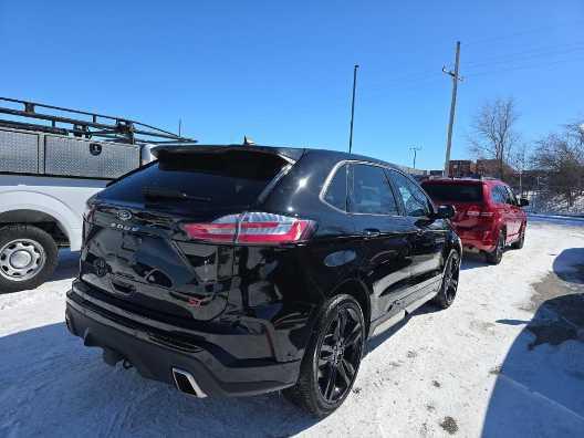 used 2024 Ford Edge car, priced at $41,971