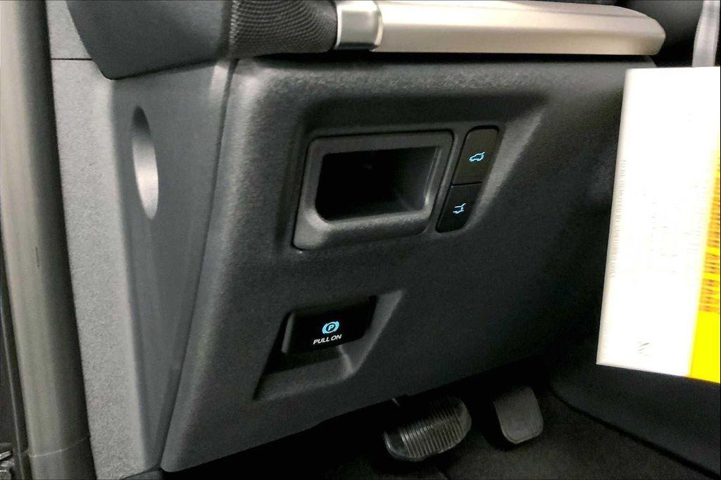 new 2025 Ford Expedition car, priced at $64,787