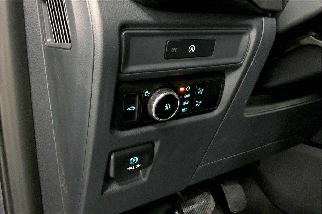 new 2025 Ford F-150 car, priced at $52,480