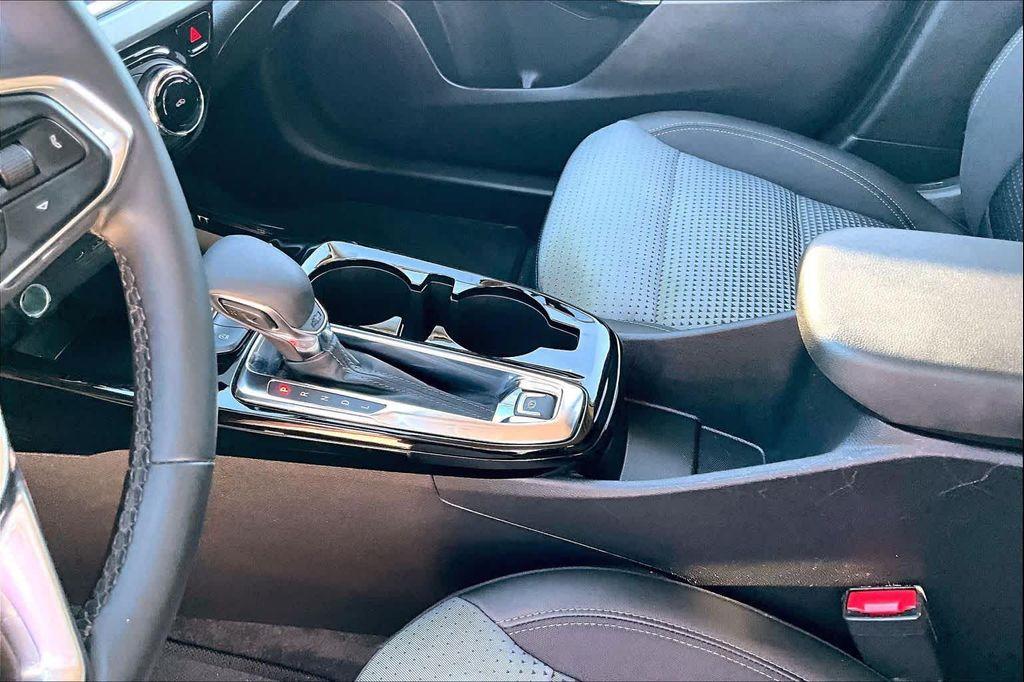 used 2024 Chevrolet Trax car, priced at $21,971