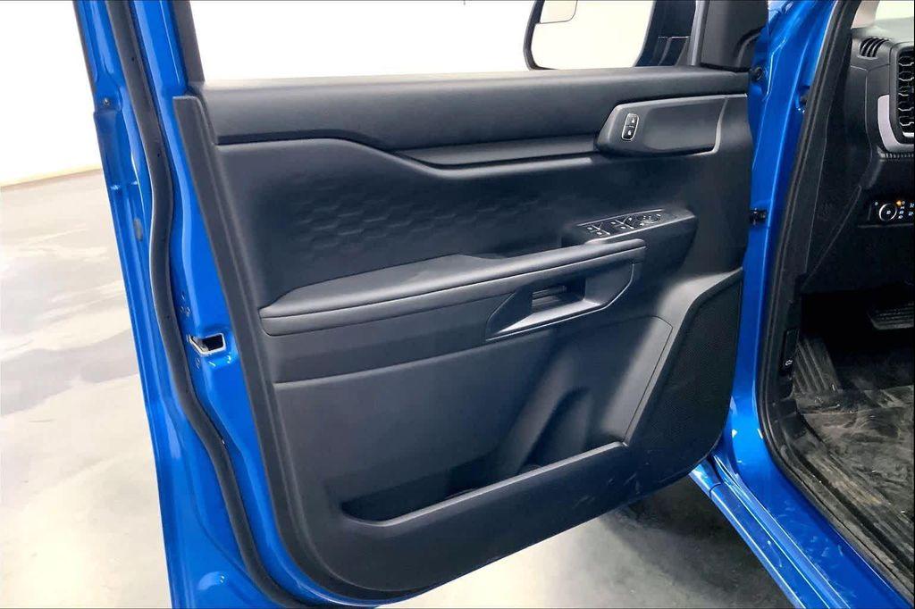 new 2025 Ford Ranger car, priced at $30,716