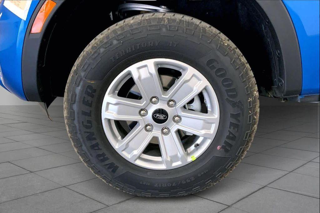 new 2025 Ford Ranger car, priced at $30,716