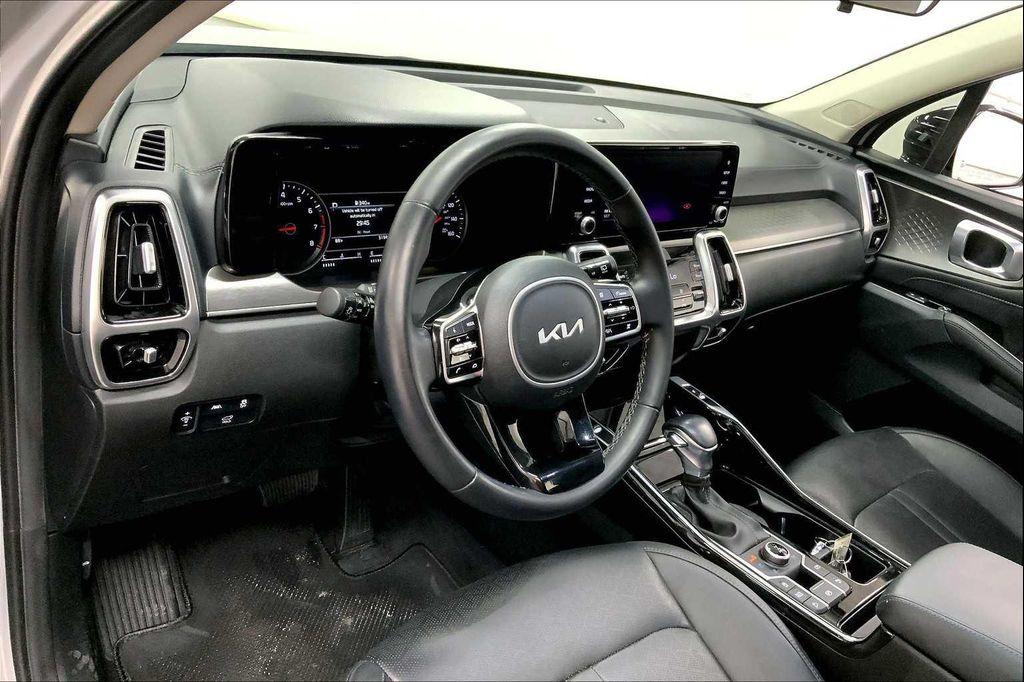 used 2022 Kia Sorento car, priced at $27,982