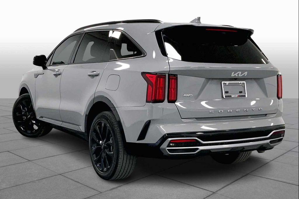 used 2022 Kia Sorento car, priced at $27,982