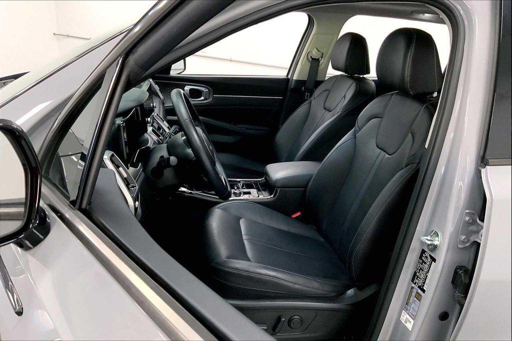used 2022 Kia Sorento car, priced at $27,982