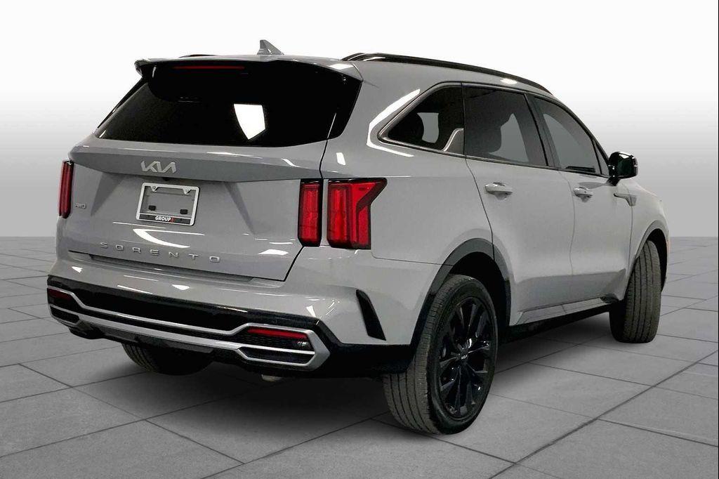 used 2022 Kia Sorento car, priced at $27,982