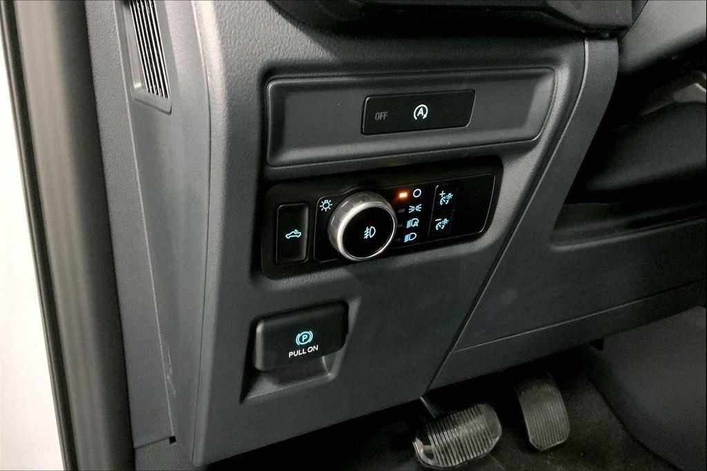 new 2025 Ford F-150 car, priced at $52,475