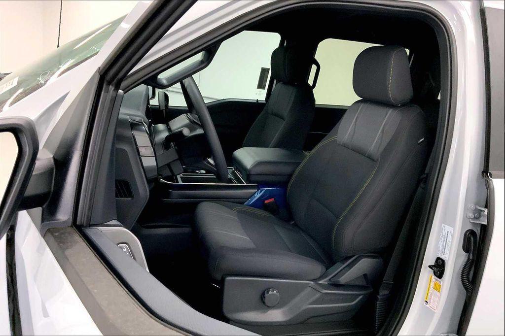 new 2025 Ford F-150 car, priced at $52,475