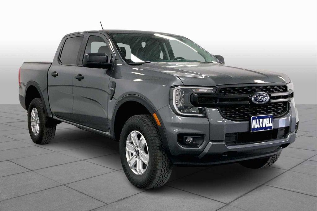 new 2025 Ford Ranger car, priced at $33,932
