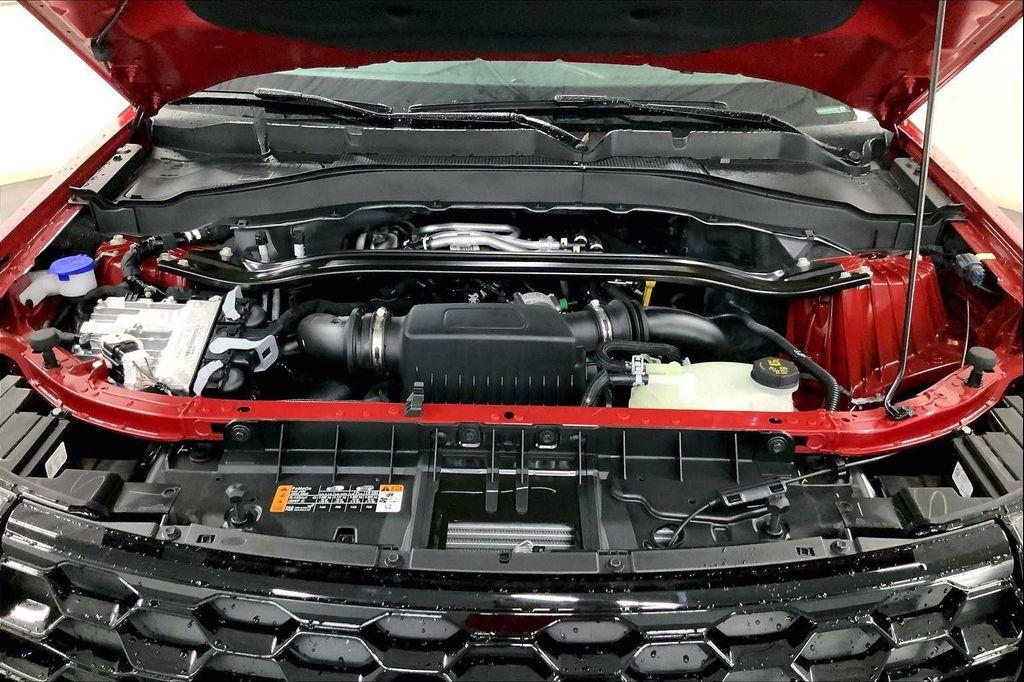 new 2025 Ford Explorer car, priced at $54,062