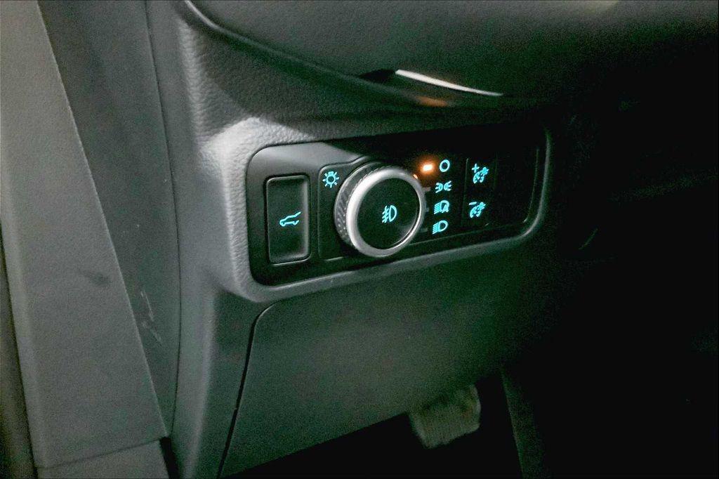 new 2025 Ford Explorer car, priced at $54,062