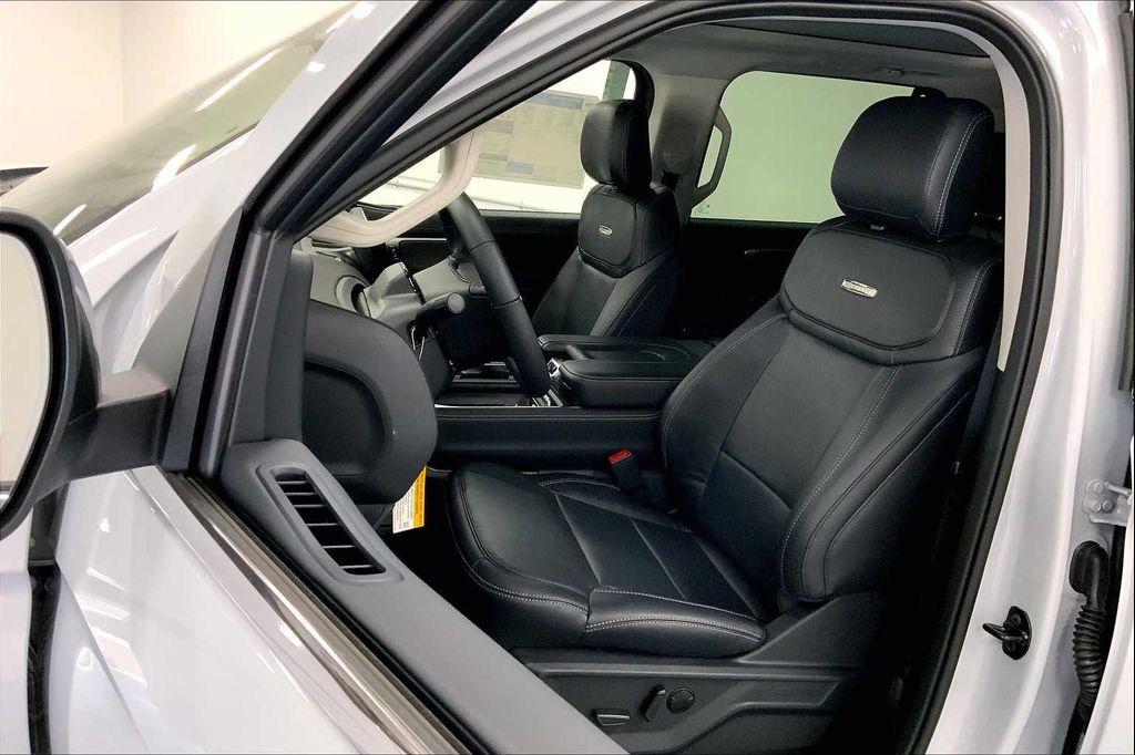 new 2025 Ford Expedition Max car, priced at $79,945